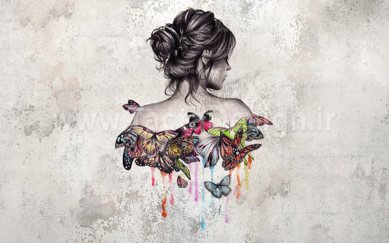 دختری در کنار پروانه ها